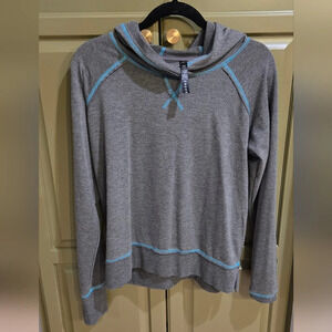 Lightweight long sleeve hoodie